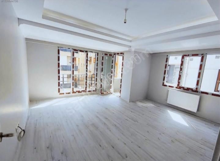 İstanbul House'dan B.evler'de Sıfır Binada 2+1 Ara Kat Daire - Görsel 3