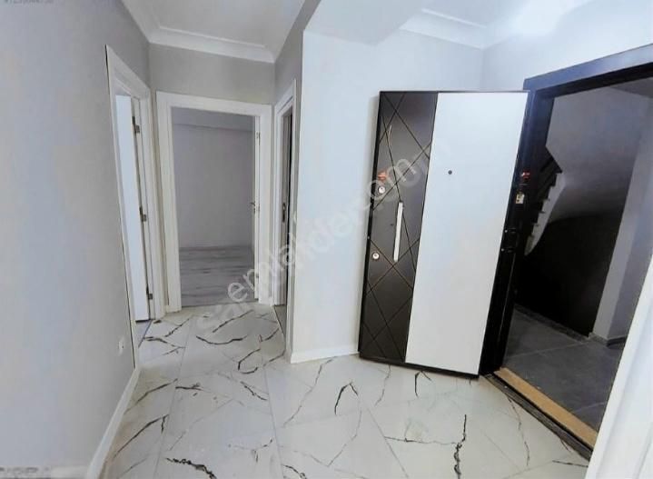 İstanbul House'dan B.evler'de Sıfır Binada 2+1 Ara Kat Daire - Görsel 13