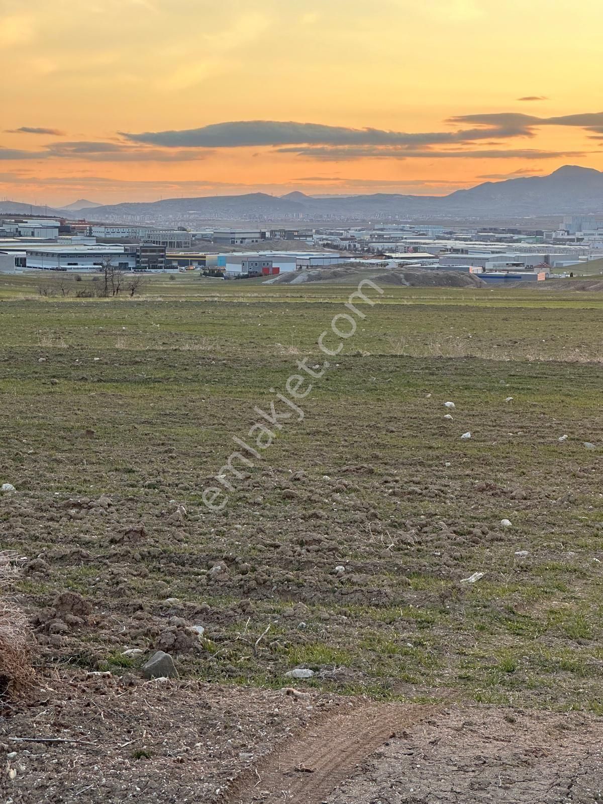 Kazan Orhaniyede Satılık Arsa
