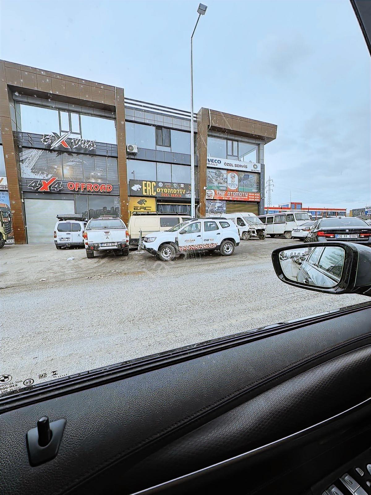 Alya Plazada Köşe Başı Yatırmlık Satılık Dükkan