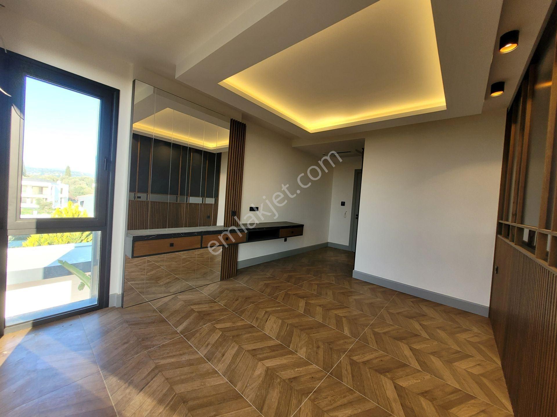 Kuşadası'nda 4+1 Satılık A+++ İşçilikli Dubleks Akıllı Villa - Görsel 33