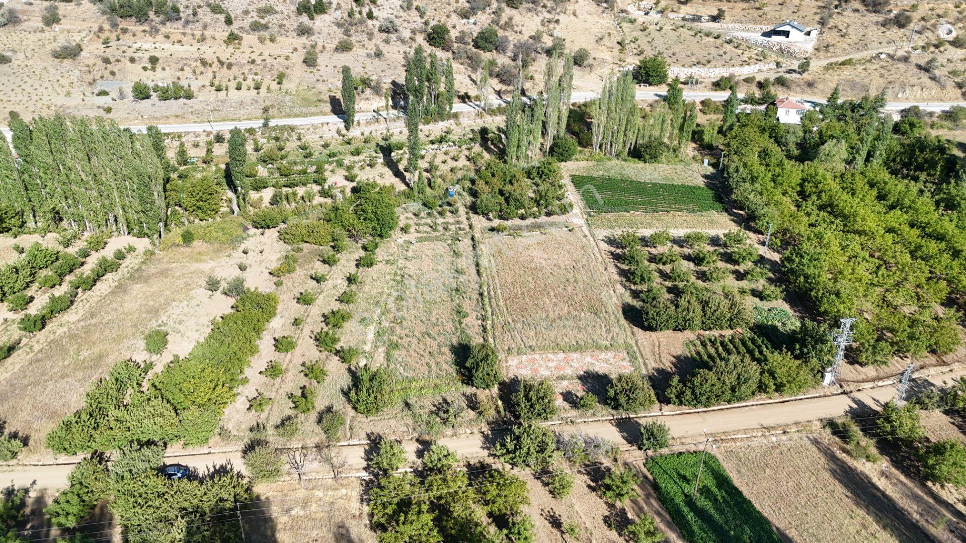 Karaman Çukurbağ Köyünde Satılık 1400 M2 Hobi Bahçesi - Görsel 5