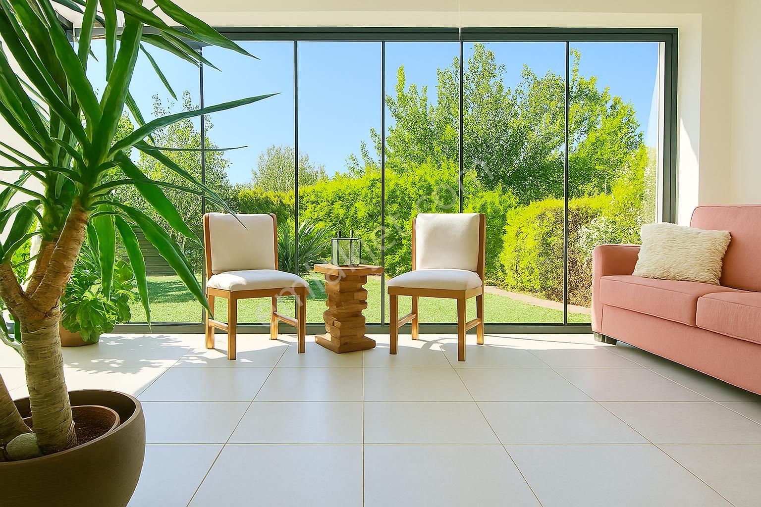 Alaçatı Çamlık Yolu’nda, Site İçerisinde , Müstakil Girişli, Geniş Bahçeli Ve Havuzlu Villa - Görsel 6