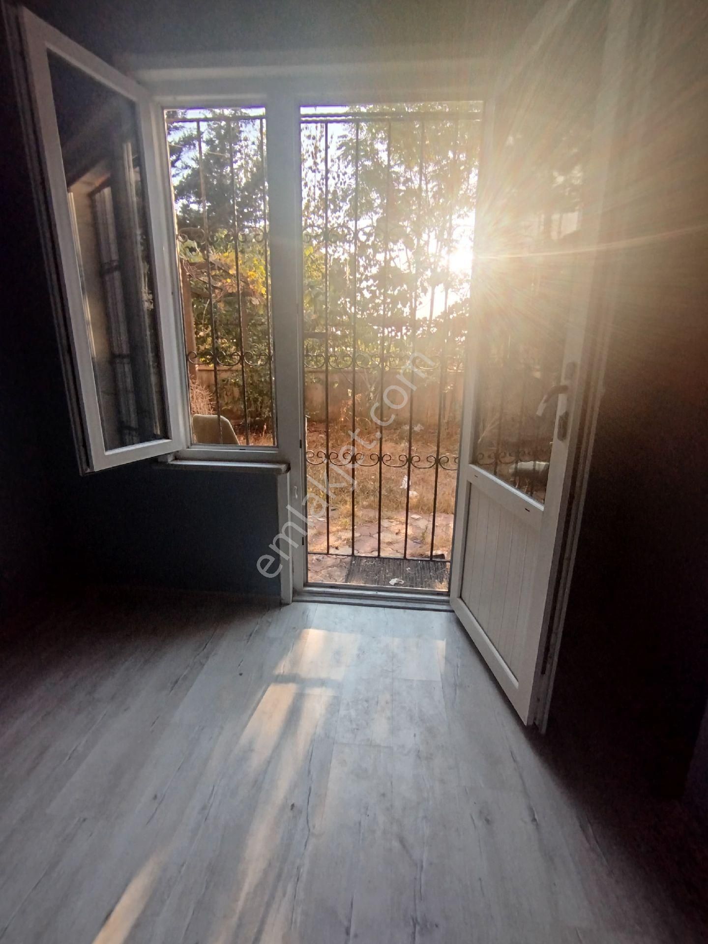 Safa Mh Ulubey Sk Ara Kat 2+1 80 M2 1 Kat - Görsel 5