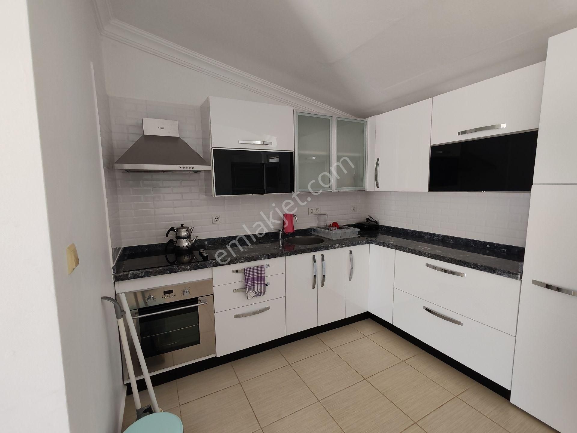 Akbük'te Full Deniz Manzaralı Dubleks - Görsel 4