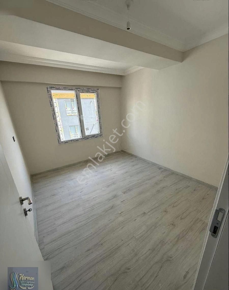 Masal Diyarı Yakını 200m2 4+1 Daire Mutfak Dolabı Vestiyer Dahil - Görsel 23