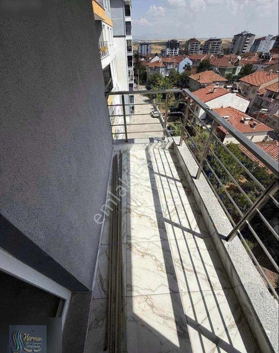 Masal Diyarı Yakını 200m2 4+1 Daire Mutfak Dolabı Vestiyer Dahil - Görsel 16