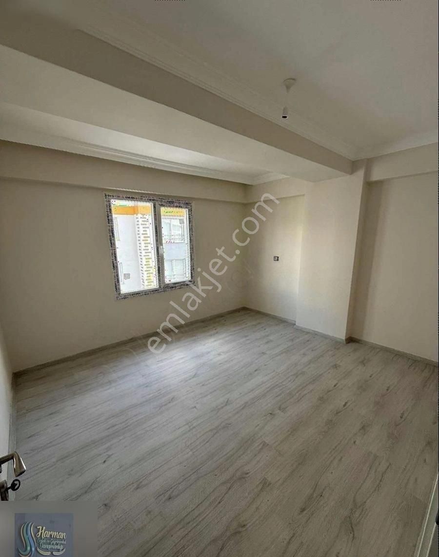 Masal Diyarı Yakını 200m2 4+1 Daire Mutfak Dolabı Vestiyer Dahil - Görsel 14