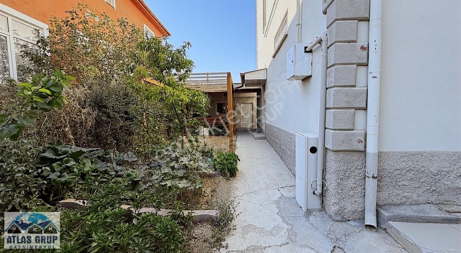 Atlas Gayrimenkul'den Mehmet Akif Mah. Müstakil Ev Süper Konum!! - Görsel 13