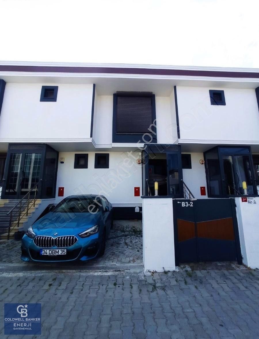 Mimaroba Merkezi Konumda 4+1 Satılık Tripleks Villa - Görsel 3