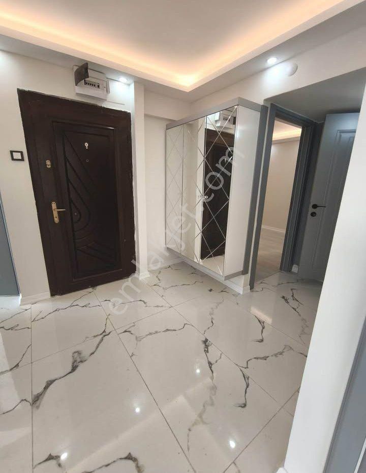 Sarıyer Merkezde Kiralık 2+1 Daire Bilgi Ve Randevu İçin Numara O531 499 53 7o
