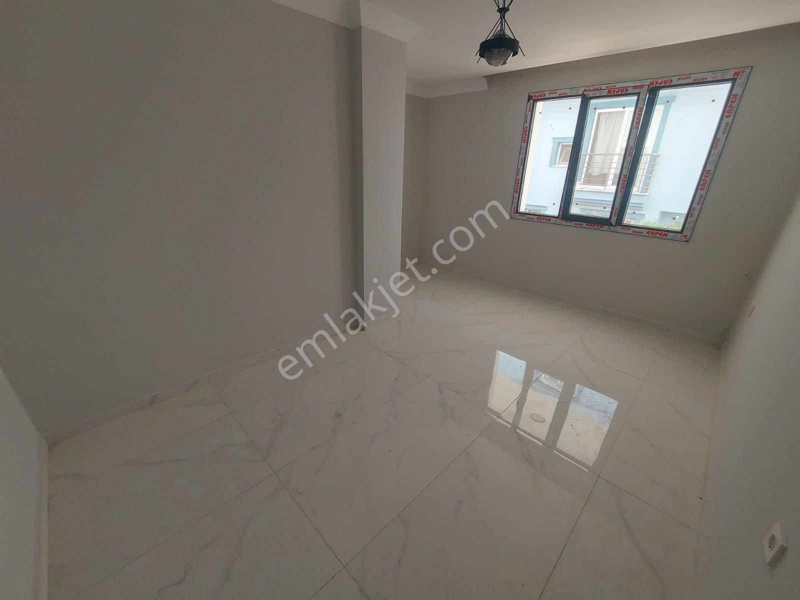 Didim Yenimahalle De Satılık 1+1 Daire - Görsel 2