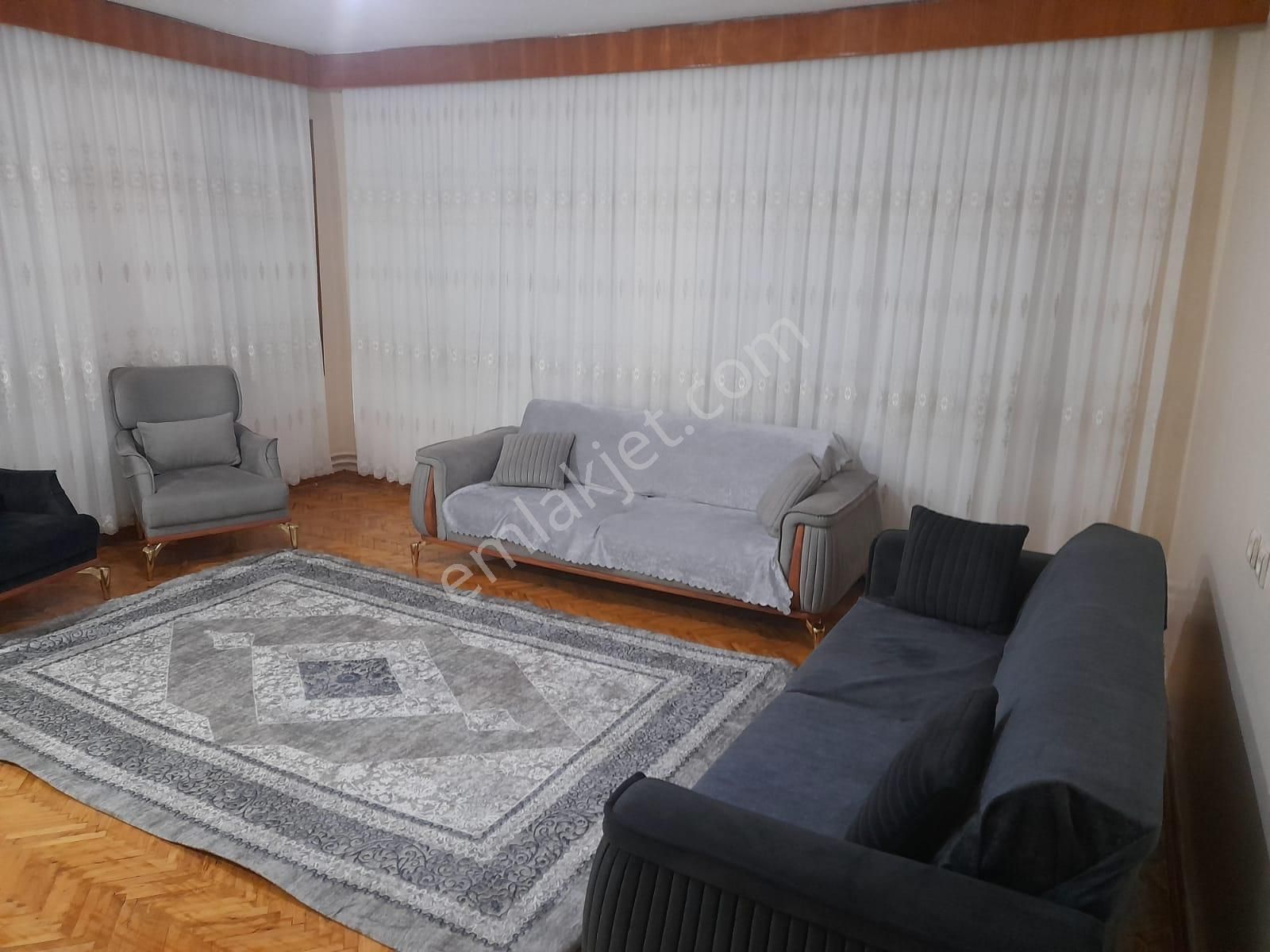 Aydoğdu Mah Ahmet Özcan Cad Yakını Satılık 3+1 Arakat Daire
