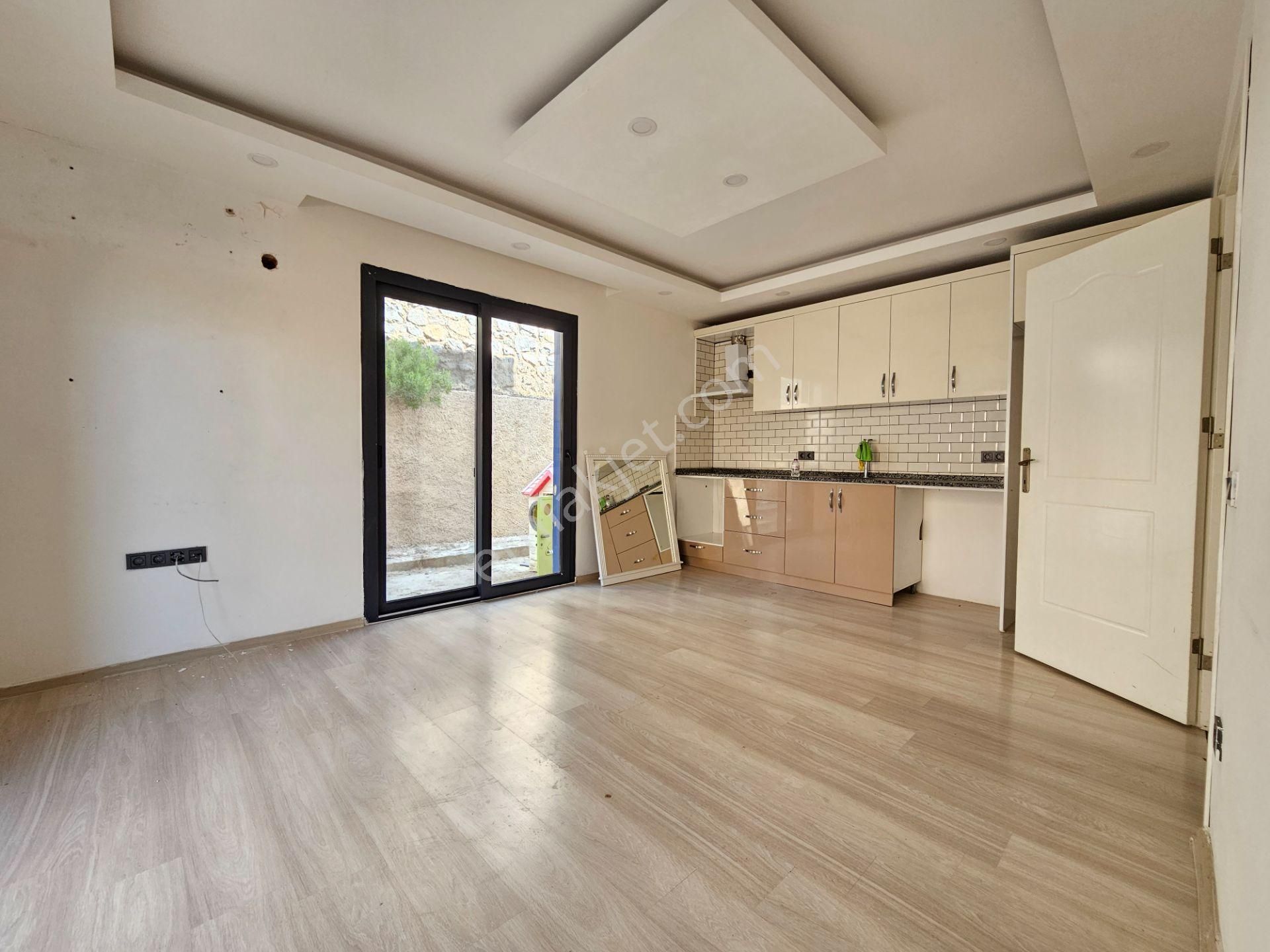 Mumcular Satılık 2+1 Bahçe Katı Satılık Daire - Görsel 12