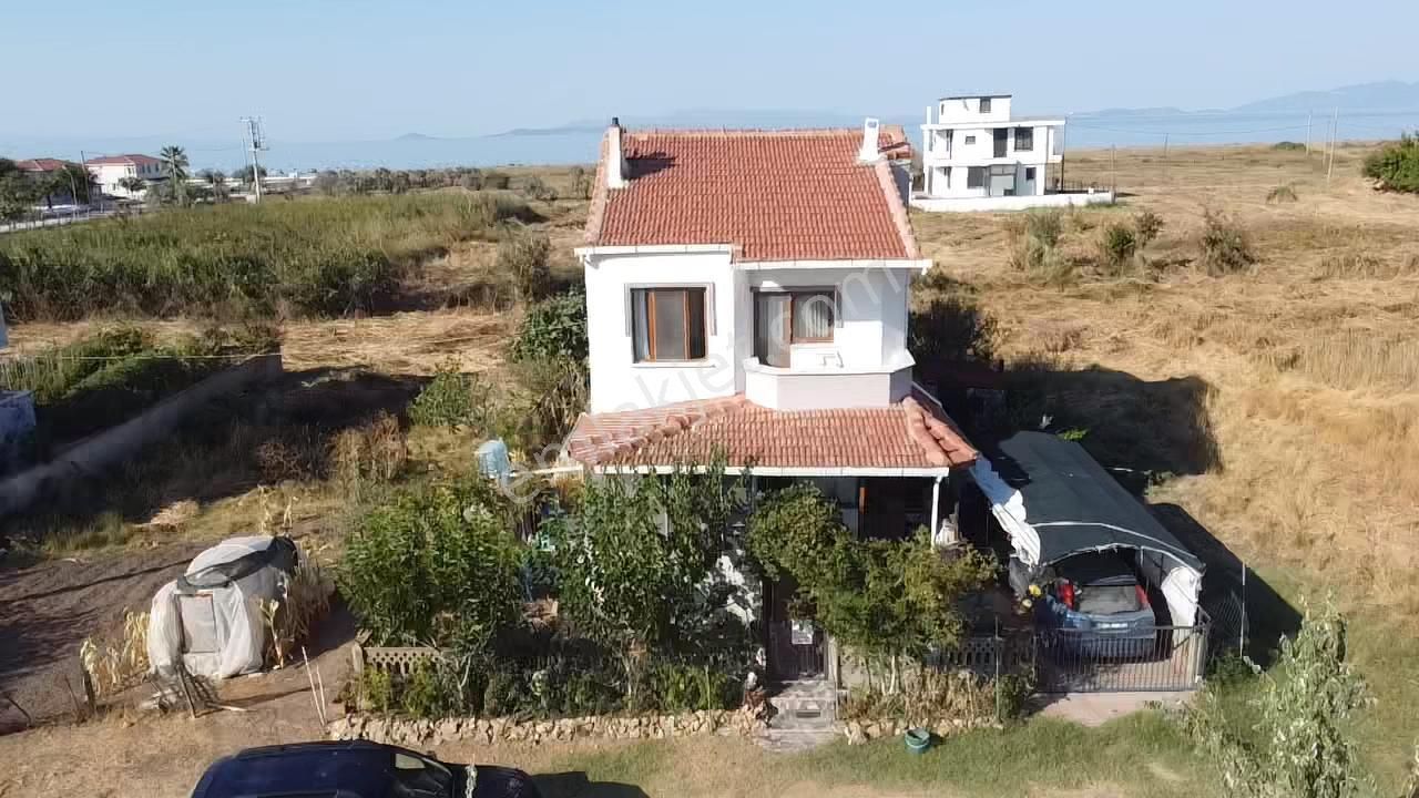 Denize Sıfır Yaz Kış Tatil Konforunda Villa
