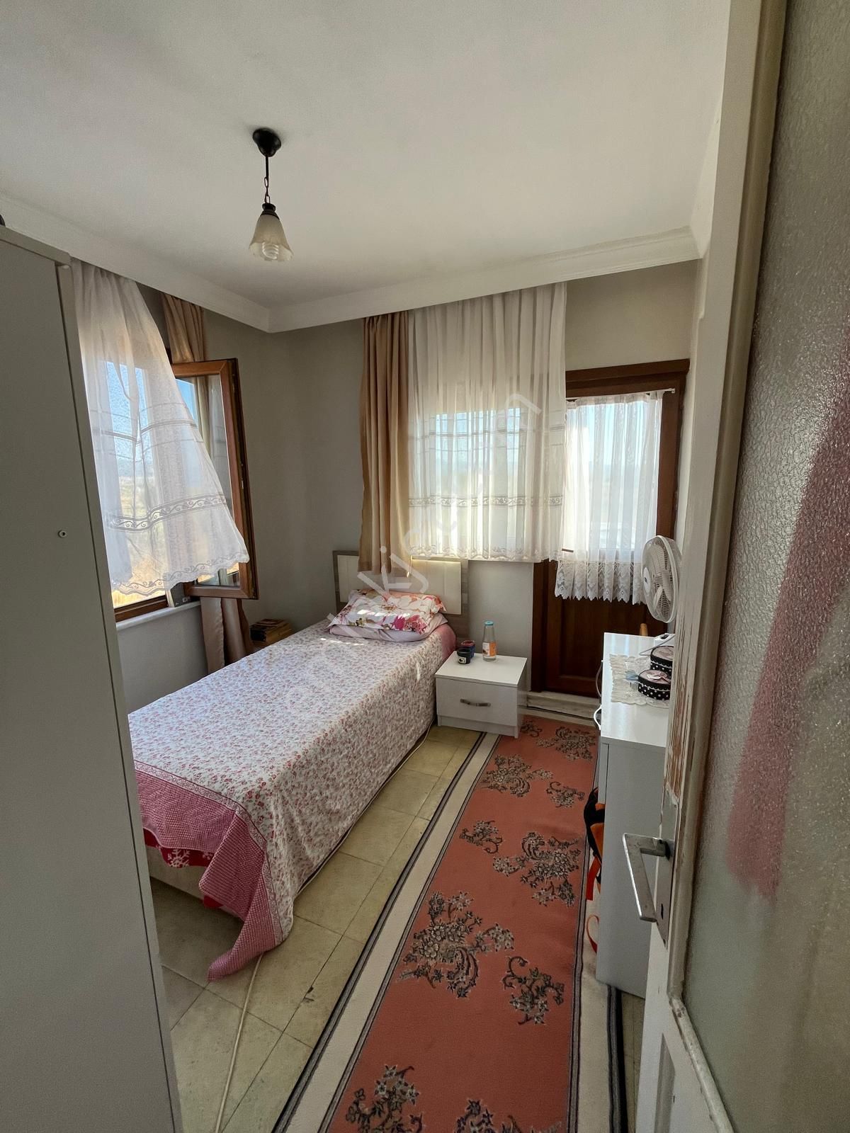 Denize Sıfır Yaz Kış Tatil Konforunda Villa - Görsel 21