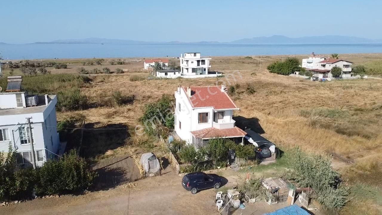 Denize Sıfır Yaz Kış Tatil Konforunda Villa - Görsel 2