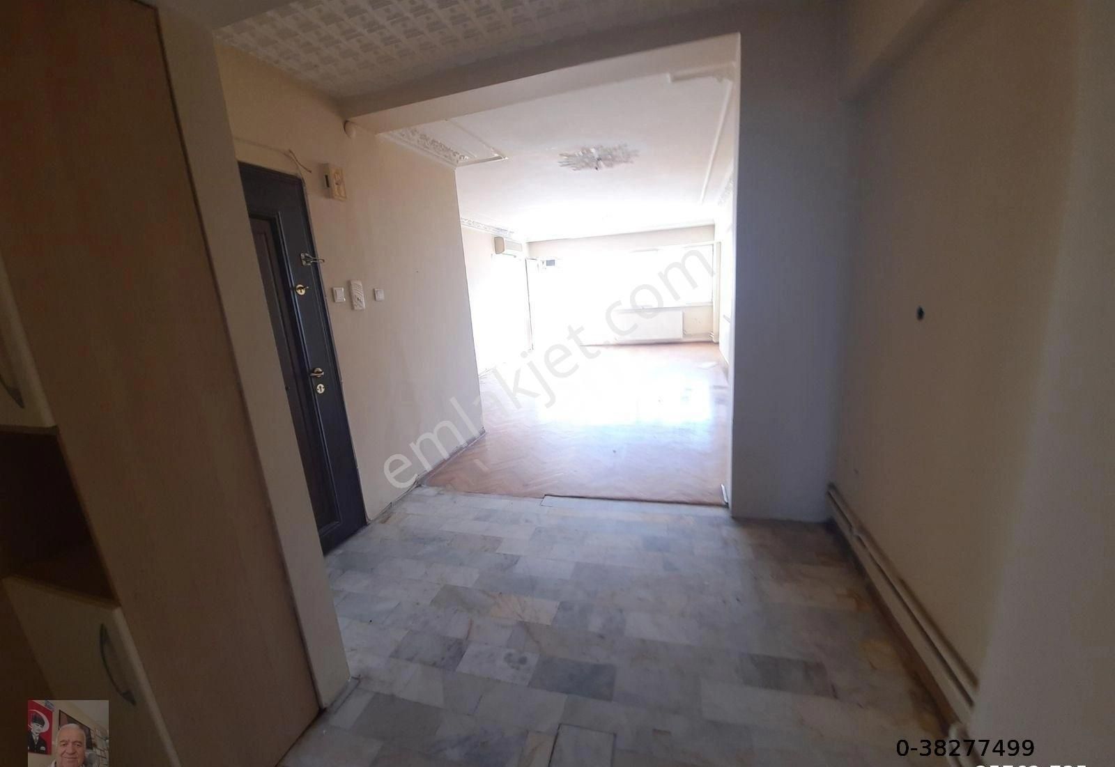 Üçkuyular F. Altay Metro Yanı, Caddede Deniz Manzaralı Satılık - Görsel 15