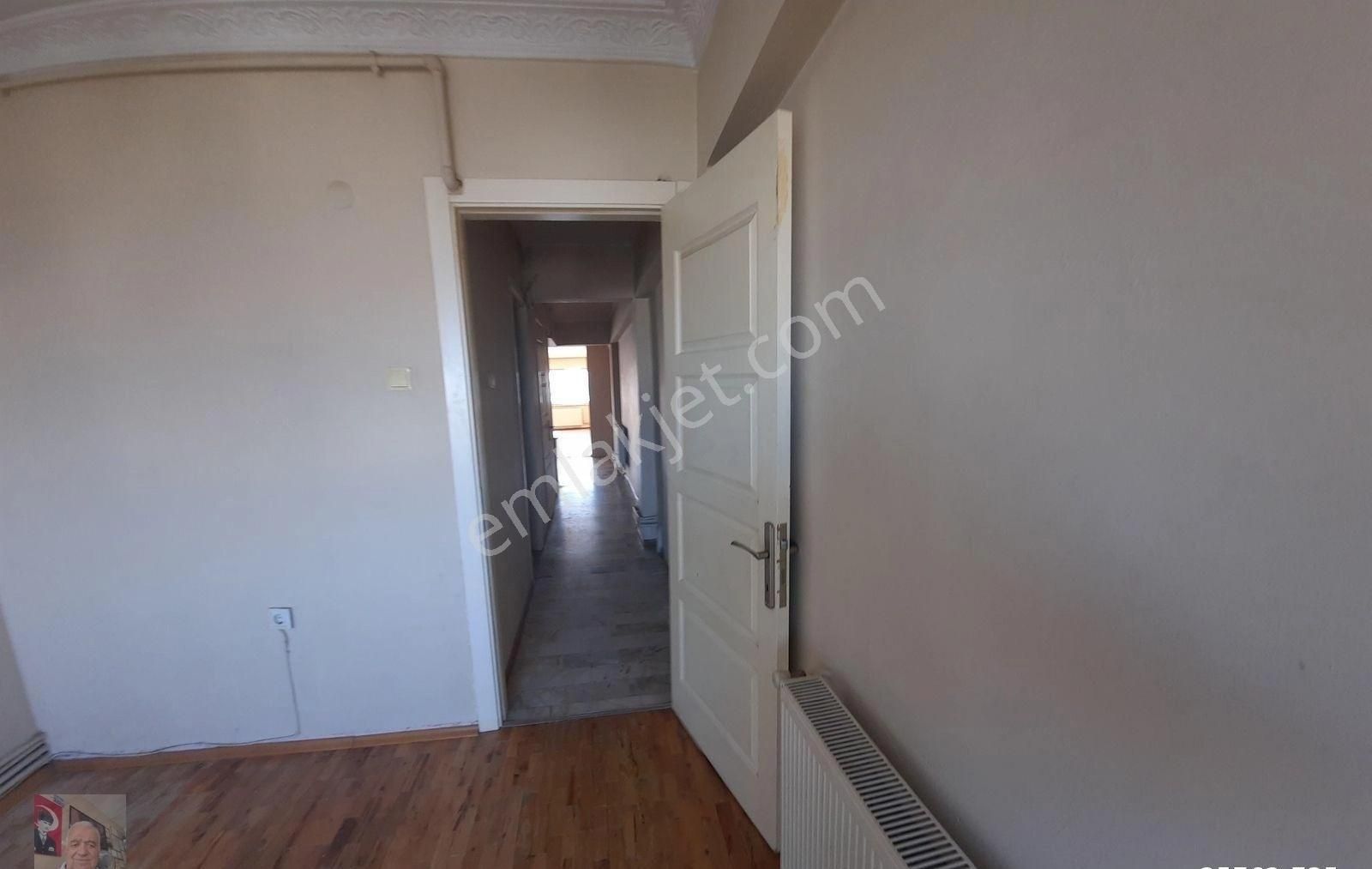 Üçkuyular F. Altay Metro Yanı, Caddede Deniz Manzaralı Satılık - Görsel 6