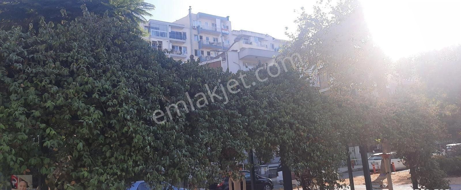 Üçkuyular F. Altay Metro Yanı, Caddede Deniz Manzaralı Satılık - Görsel 21