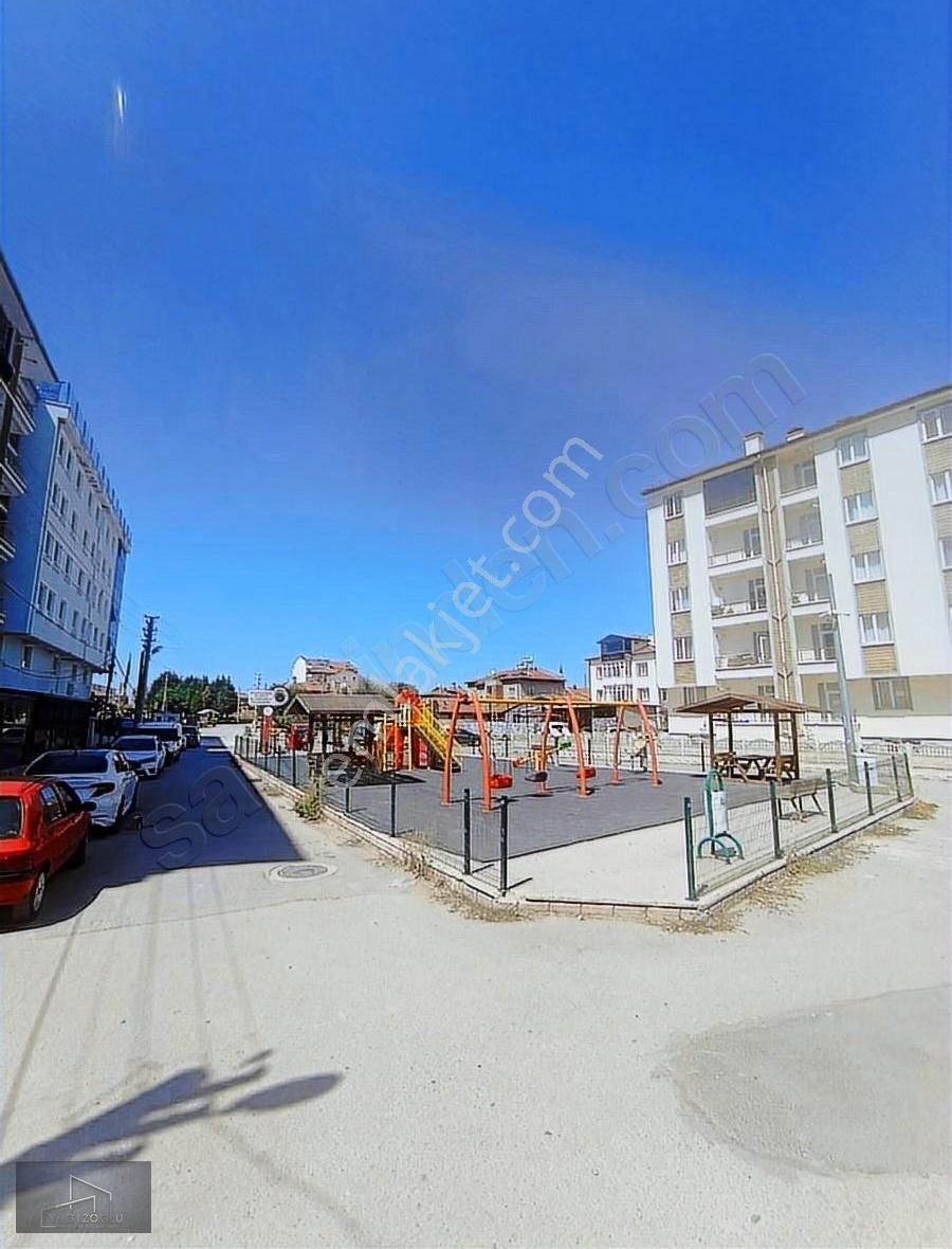 Yağızoğlu Emlak Tan Satılık 3+0 Ön Cephe Balkonlu Aile Binası - Görsel 3