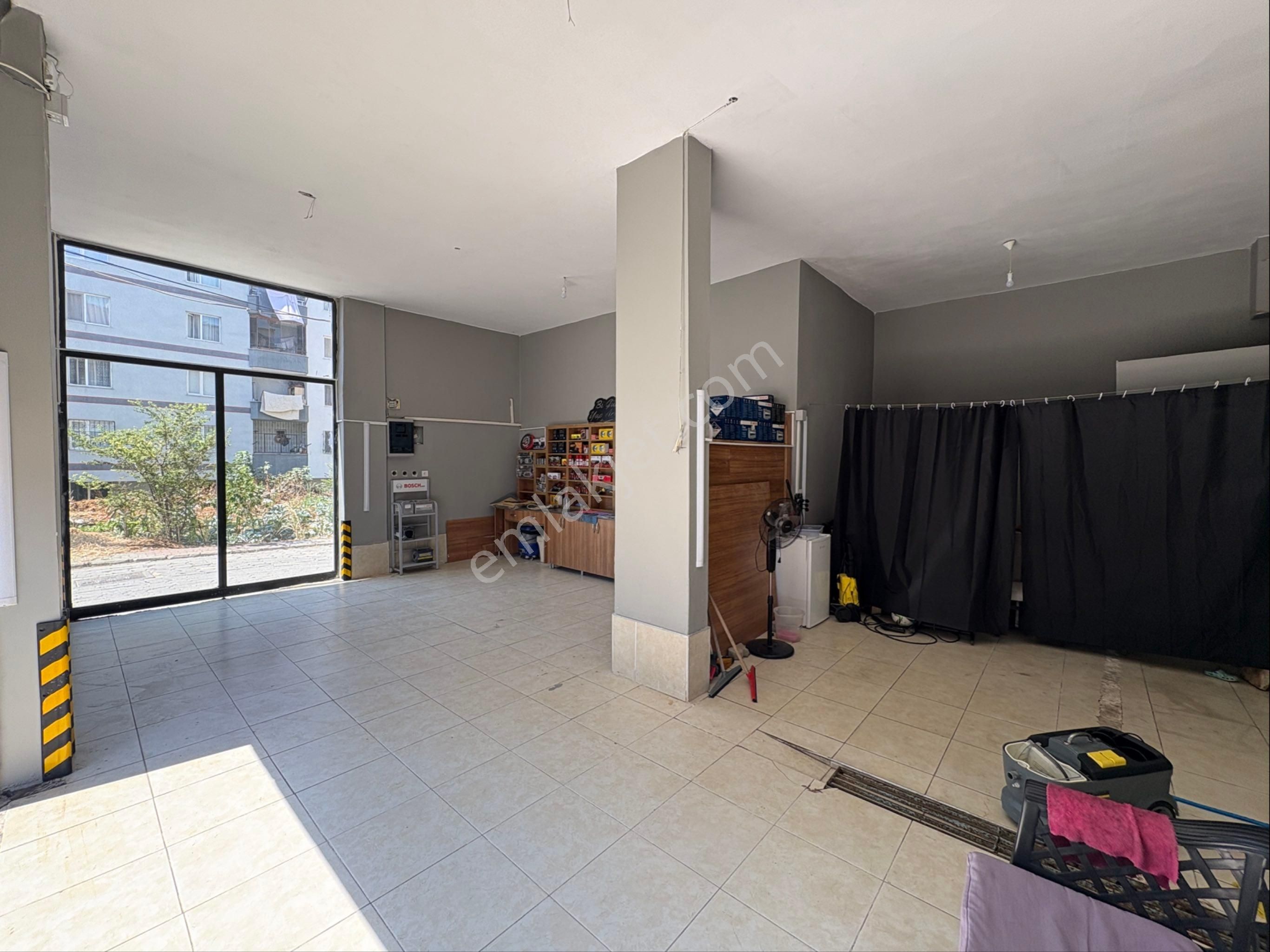 Canik Belediyesi Yan Kiracılı Satılık Dükkan - Görsel 9