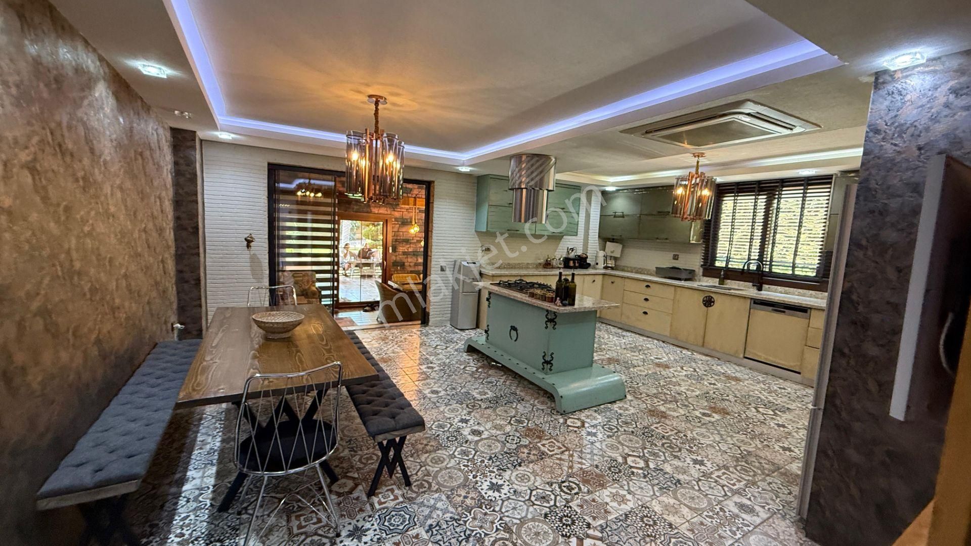 Thor'dan Satılık Yenişehir Deniz Mahallesi 9+1 Lüks Villa - Görsel 5