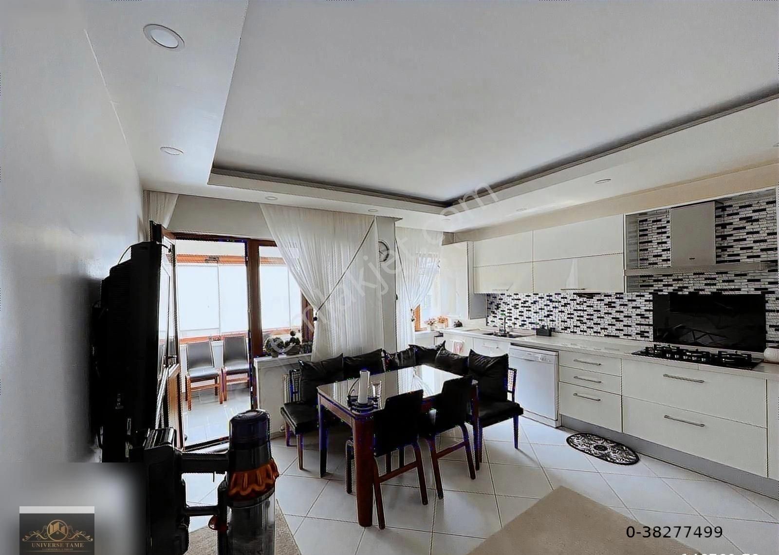 Yunusemre Cd 200m2 4+1 Bakımlı Fırsat Daire