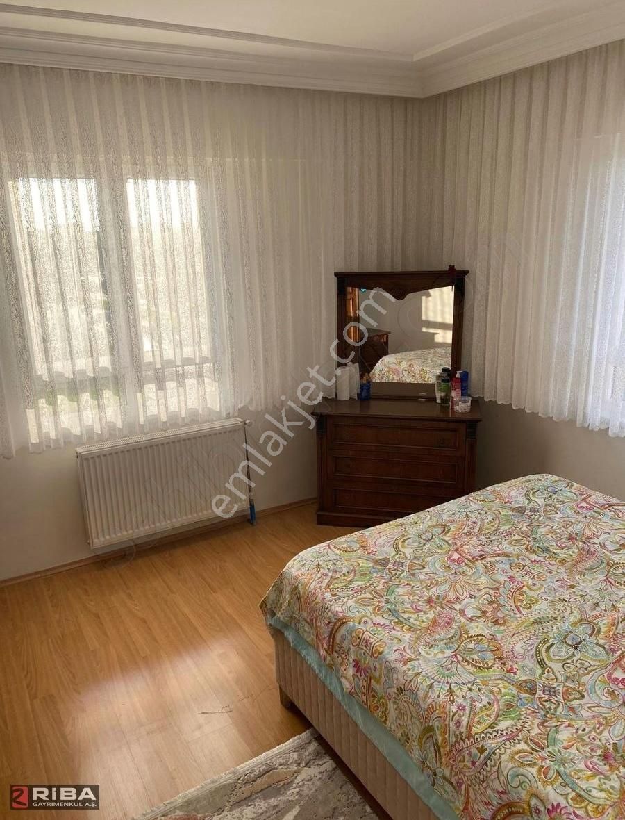 Bahçelievler'de Müstakil Ev Tadında 6+1 Dubleks Daire - Görsel 17