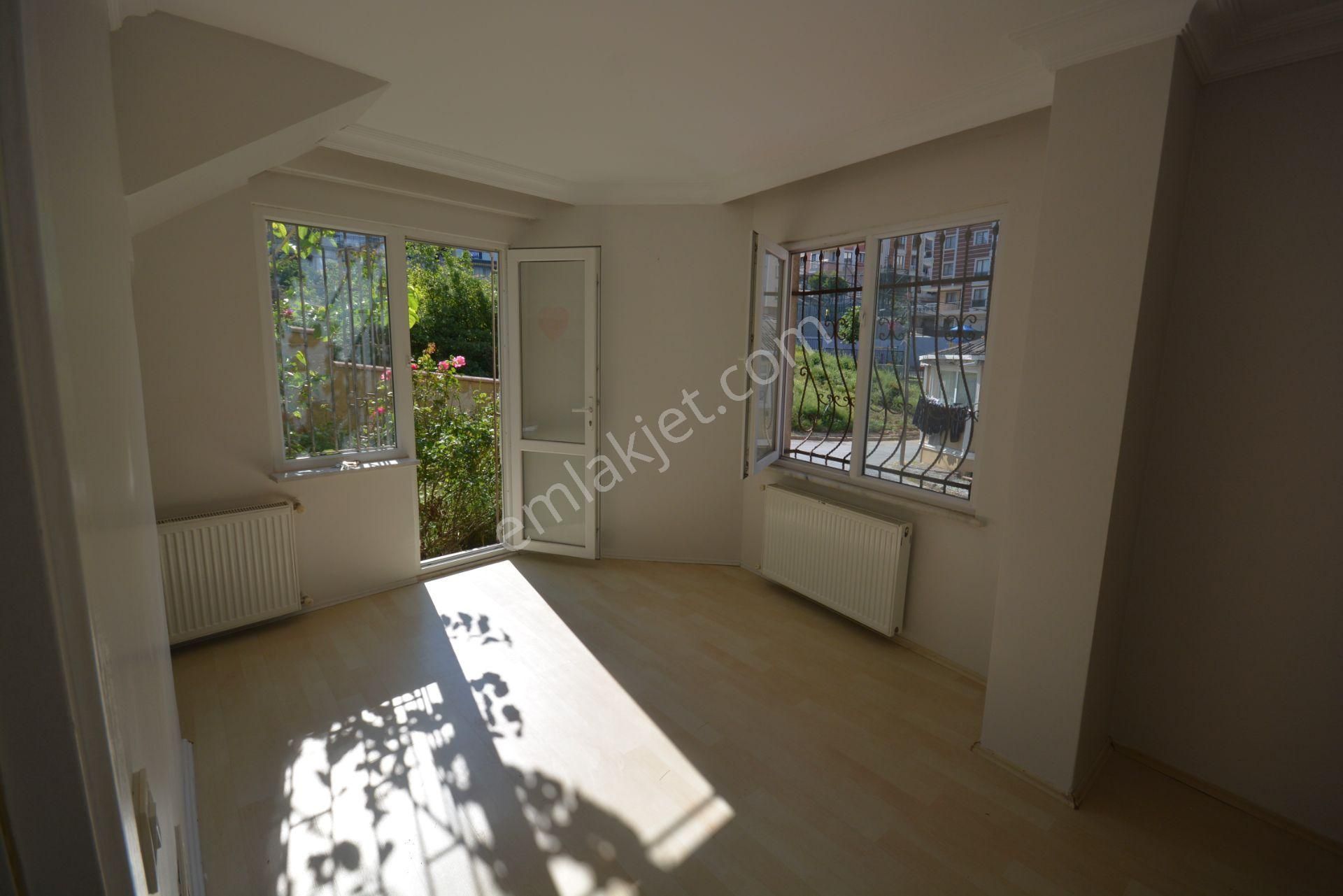 Balkonlu Ve Muhteşem Bahçeli* 130 M² Satılık Yüksek Giriş Daire - Görsel 22