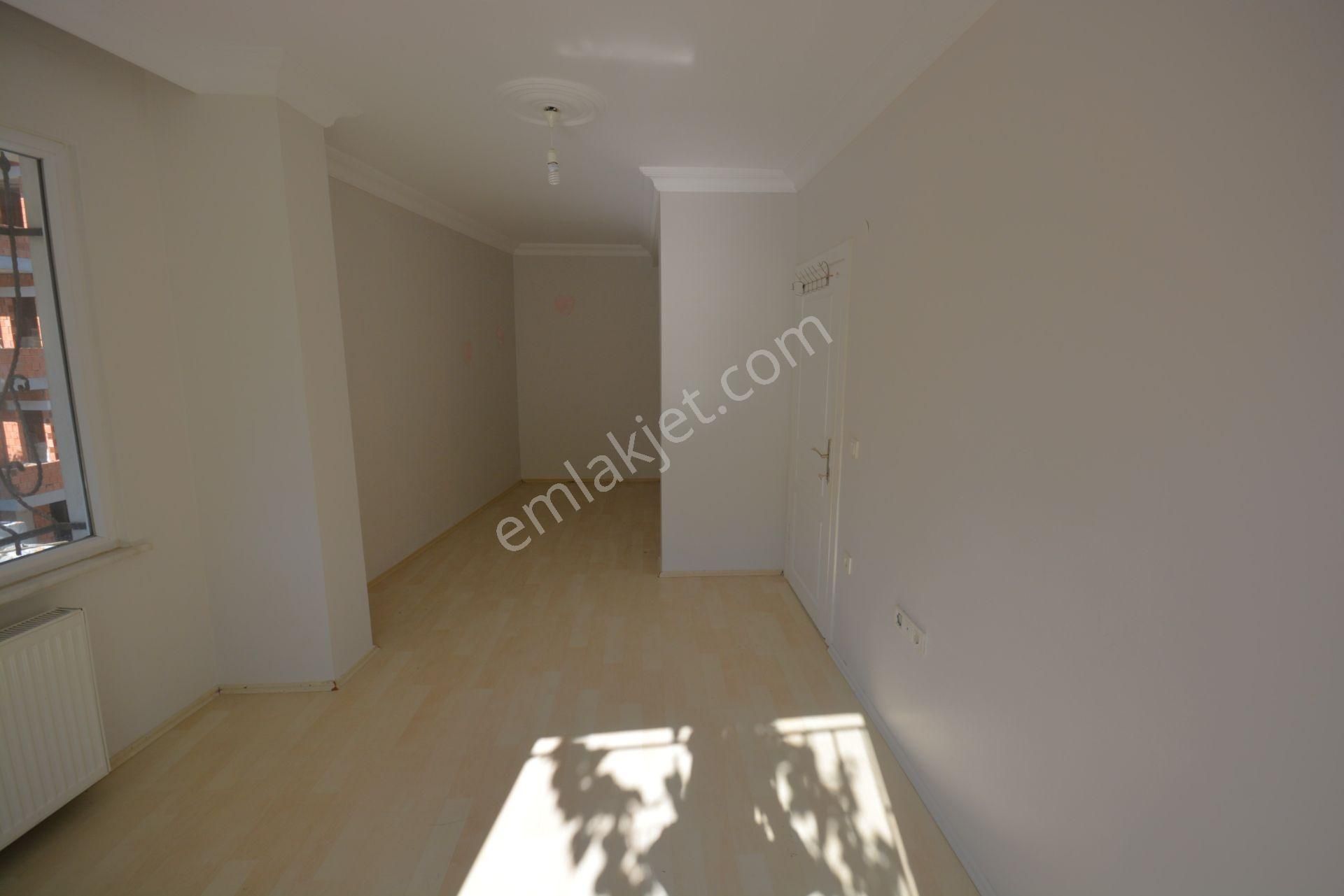 Balkonlu Ve Muhteşem Bahçeli* 130 M² Satılık Yüksek Giriş Daire - Görsel 24