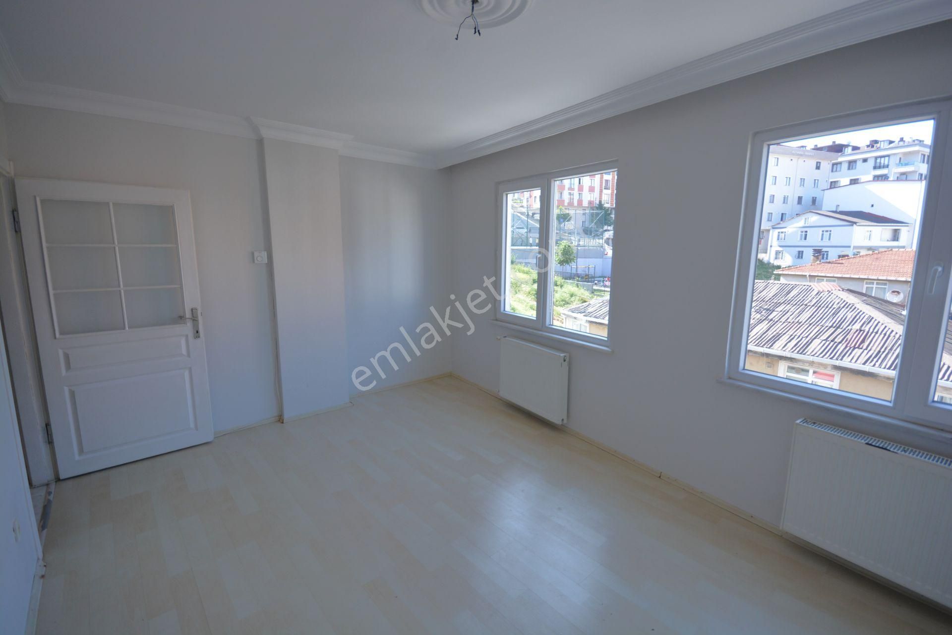 Balkonlu Ve Muhteşem Bahçeli* 130 M² Satılık Yüksek Giriş Daire - Görsel 3