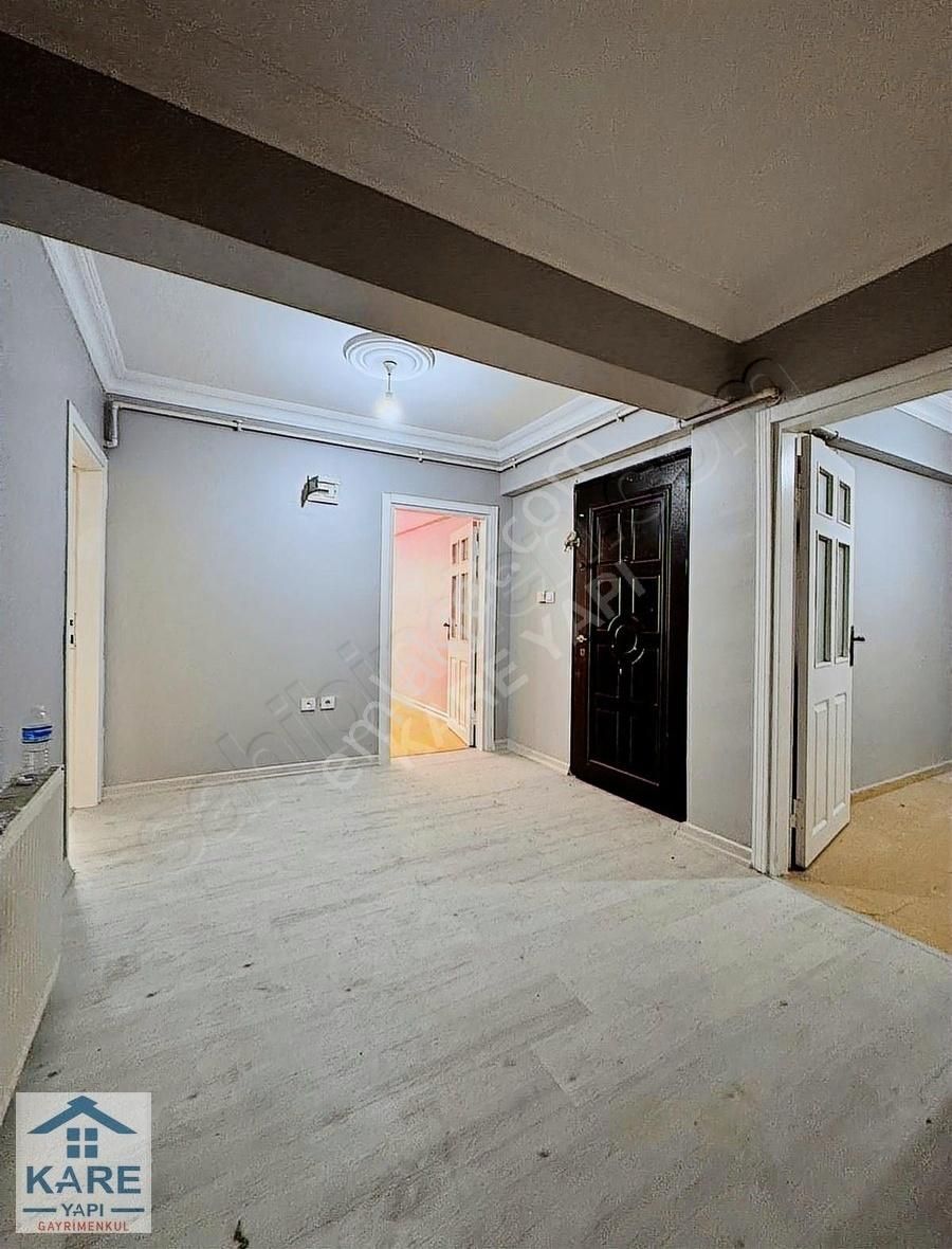 Esenyurt Üçevler Cadde Yanında 3+1 Kiralık Daire