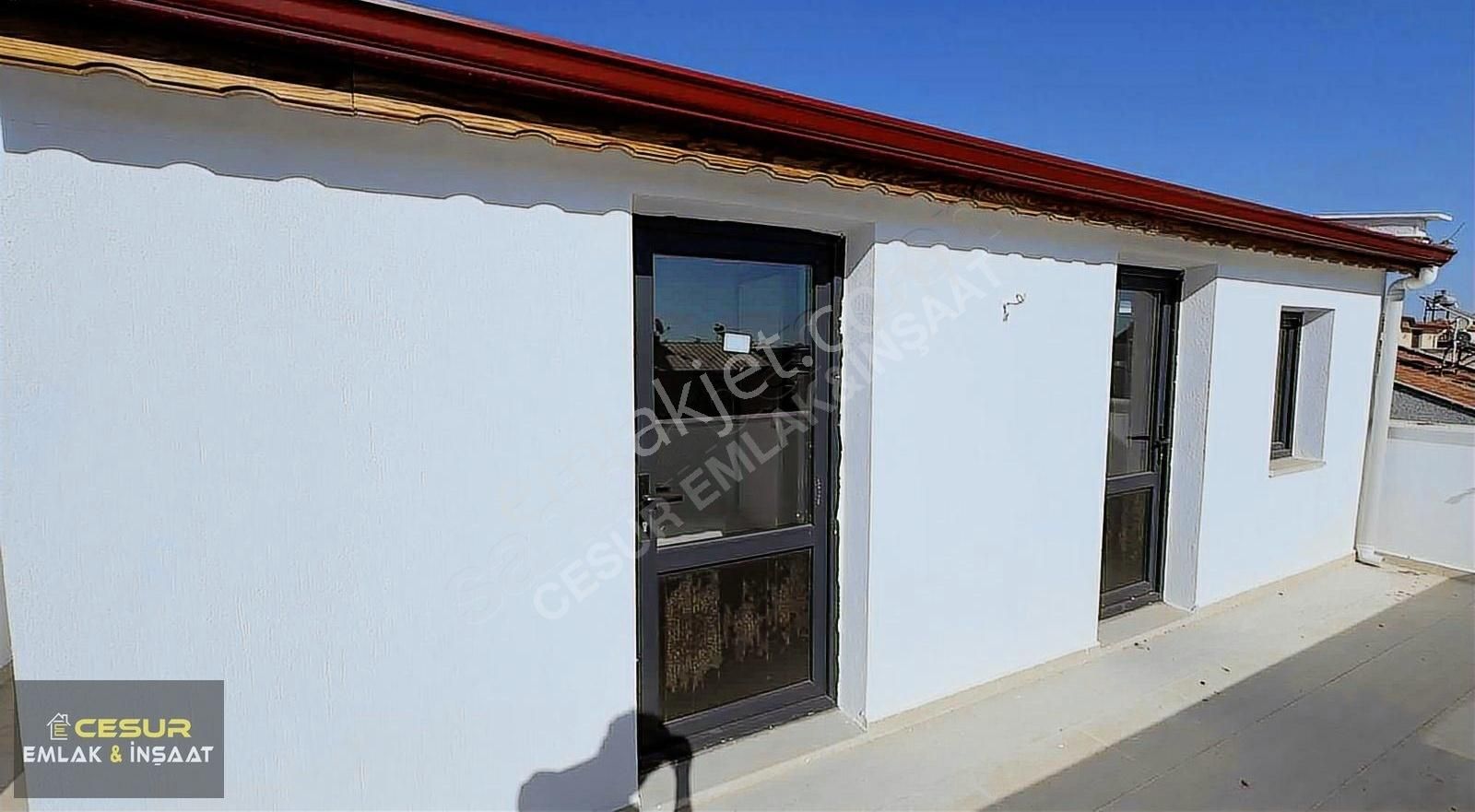 İzmir Dikili Satılık Gülkent Sitesinde 6+1 Lüks Triplex Villa - Görsel 30