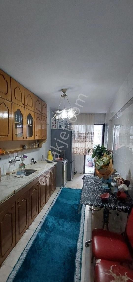 Karabağlar Vatan Mahallesinde Asansörlü 3+1 Satılık Daire - Görsel 10