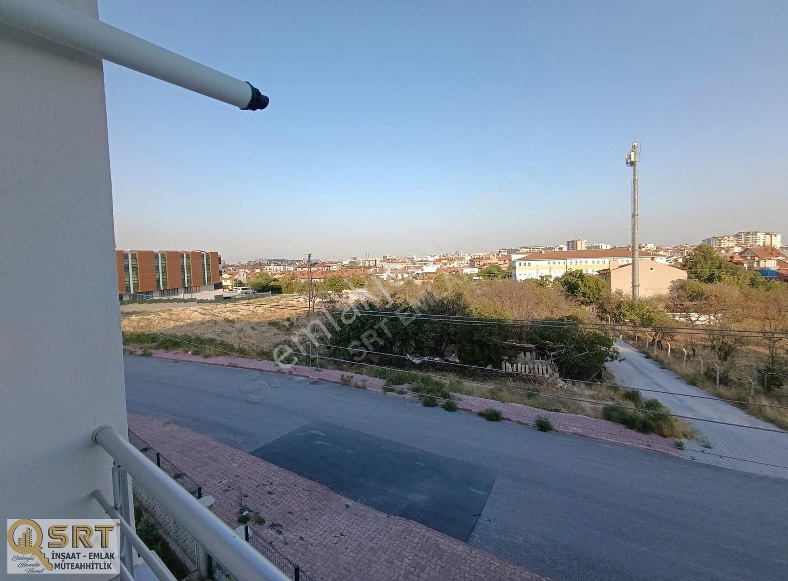 Yeni Meram Tıp Karşısı Kiralık Eşyalı 2+1 - Görsel 2