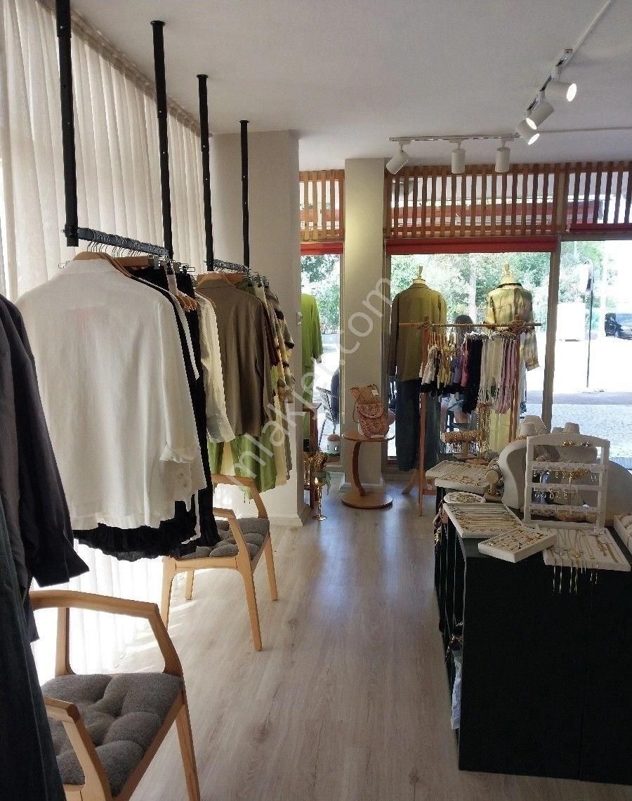 Yeşilbahçede Devren Butik - Görsel 11