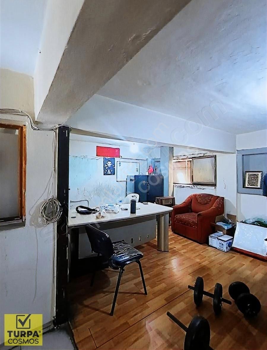 Karabağlar Çitlembik Mevki Satılık Dükkan - Görsel 3