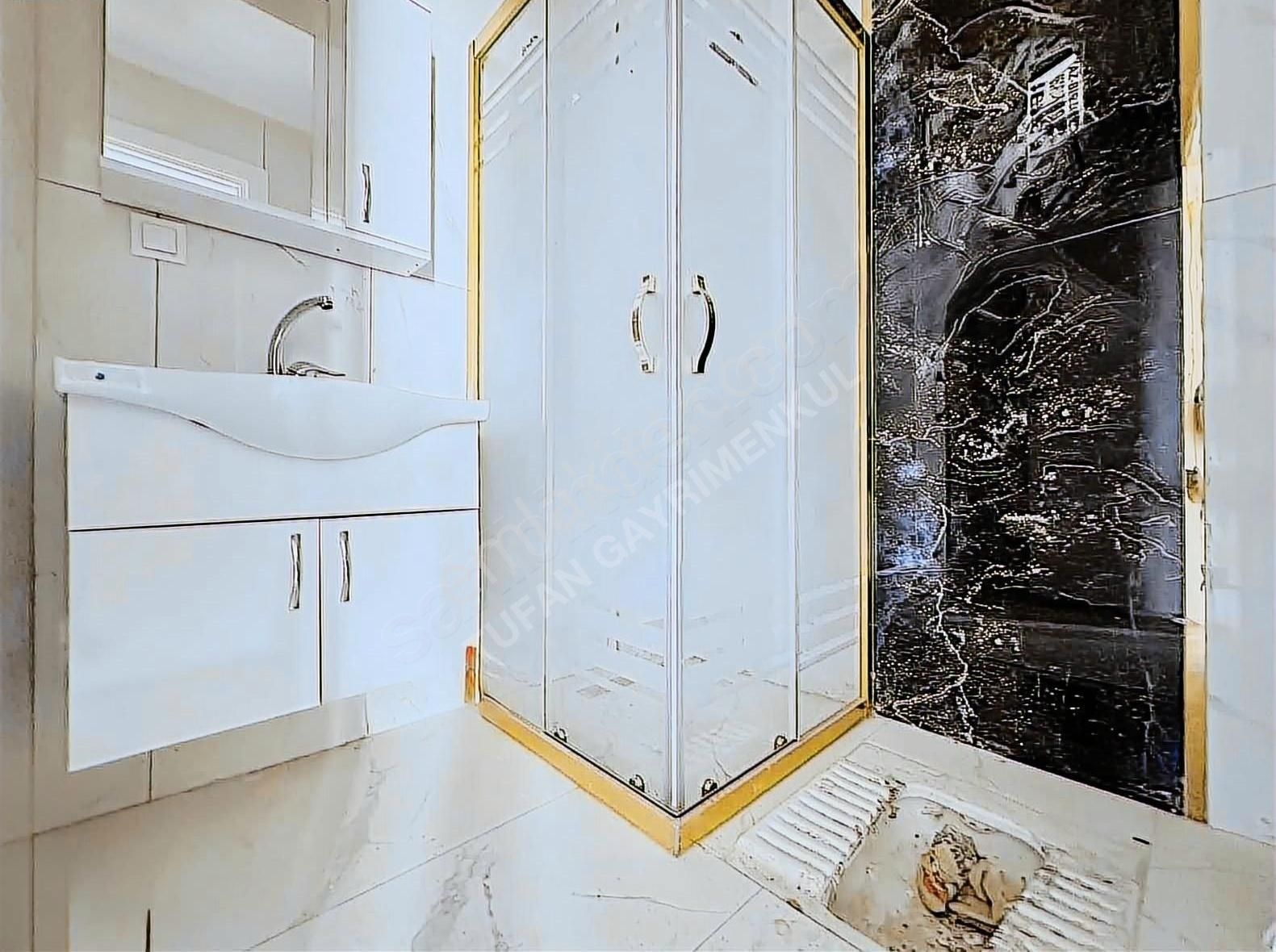 Ilıcada 240m² 4+1 Emsalsiz Büyüklükte Havuzlu Dubleks Daire - Görsel 17