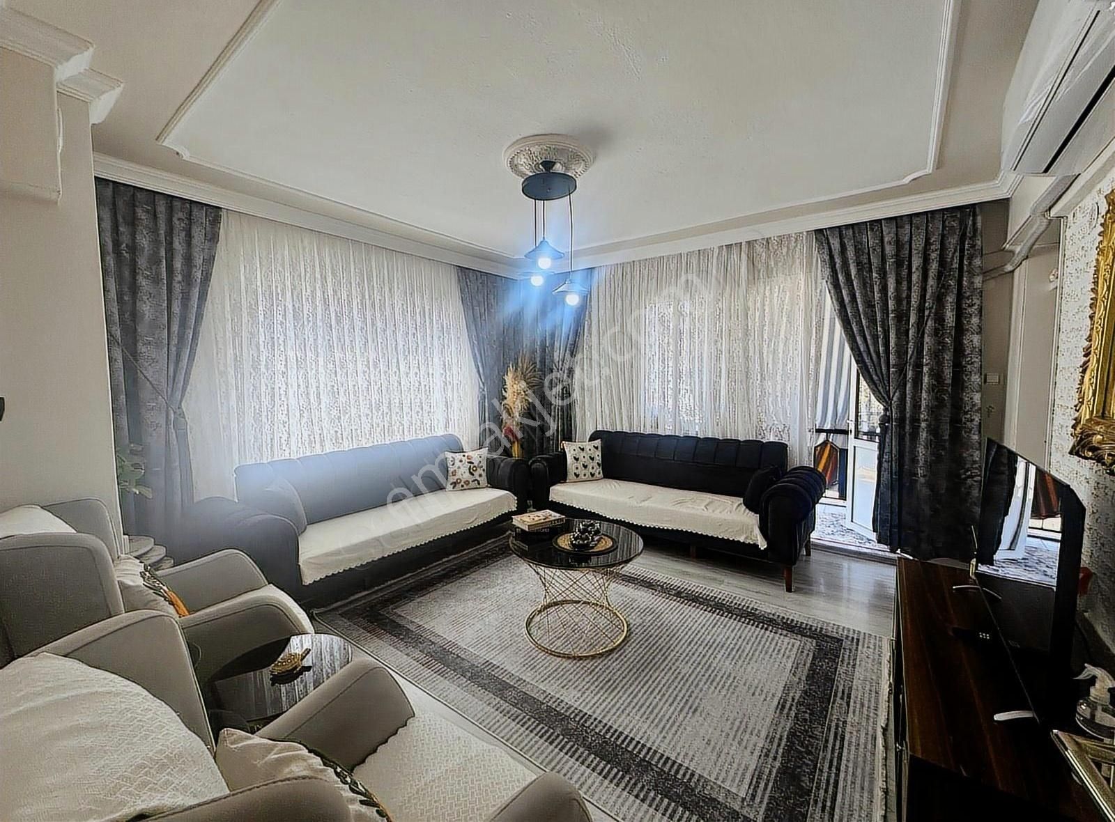 Çalışkan__dan Karabağlar Peker Mah. Ara Kat 2+1 Satılık Daire.
