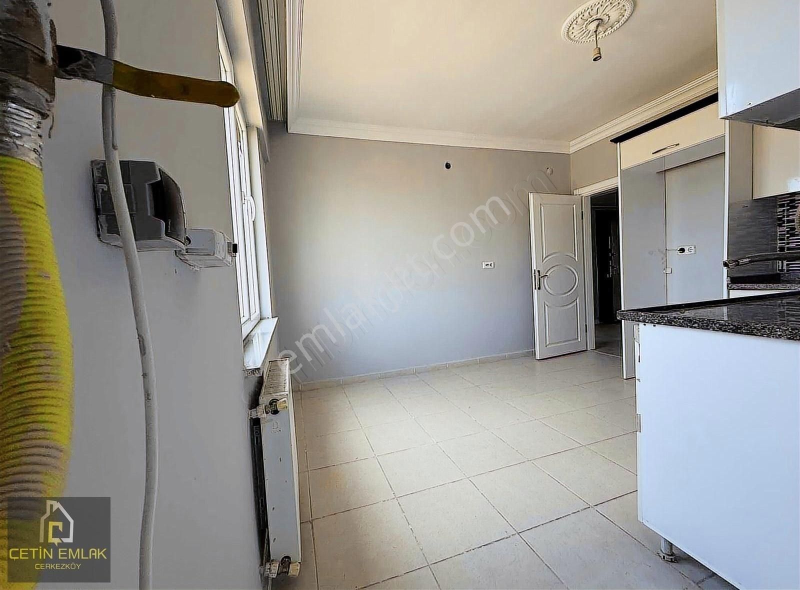 Çetin'den G.m.k.p Mah. İskanlı Asansörlü 3+1 130m² Daire - Görsel 4