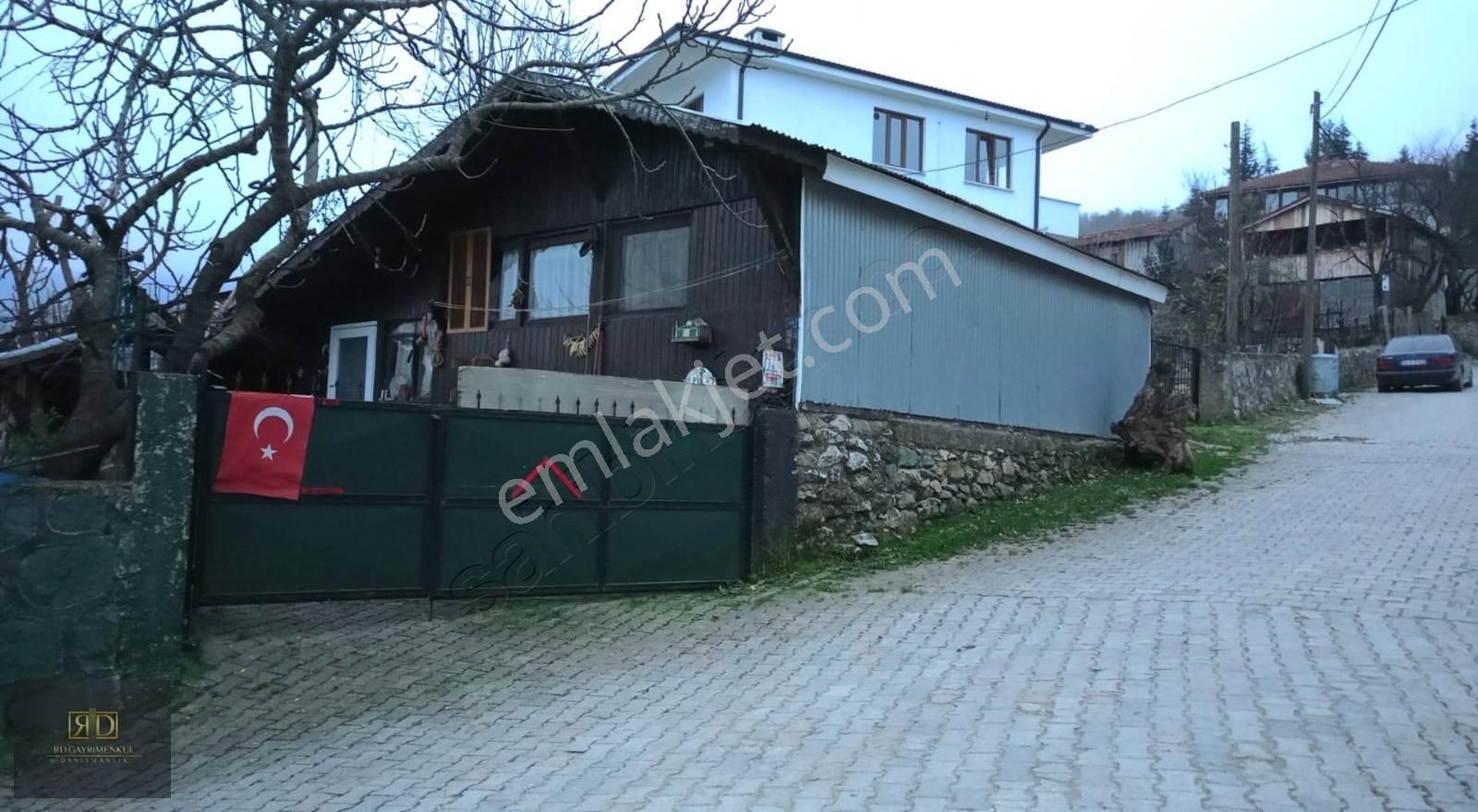 Yüksek Getirili Yatırım: Sapanca Kartepe'de 4 Bungalovluk Arsa - Görsel 2