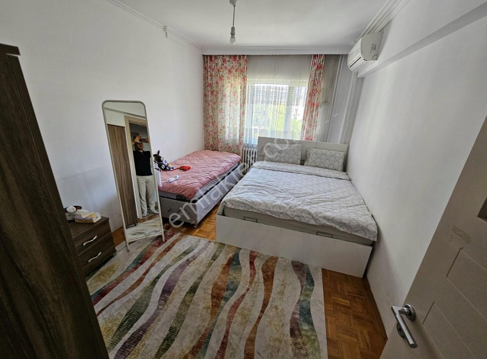 Kükürtlü Cadde Üzerinde Satılık 3+1 Daire - Görsel 5