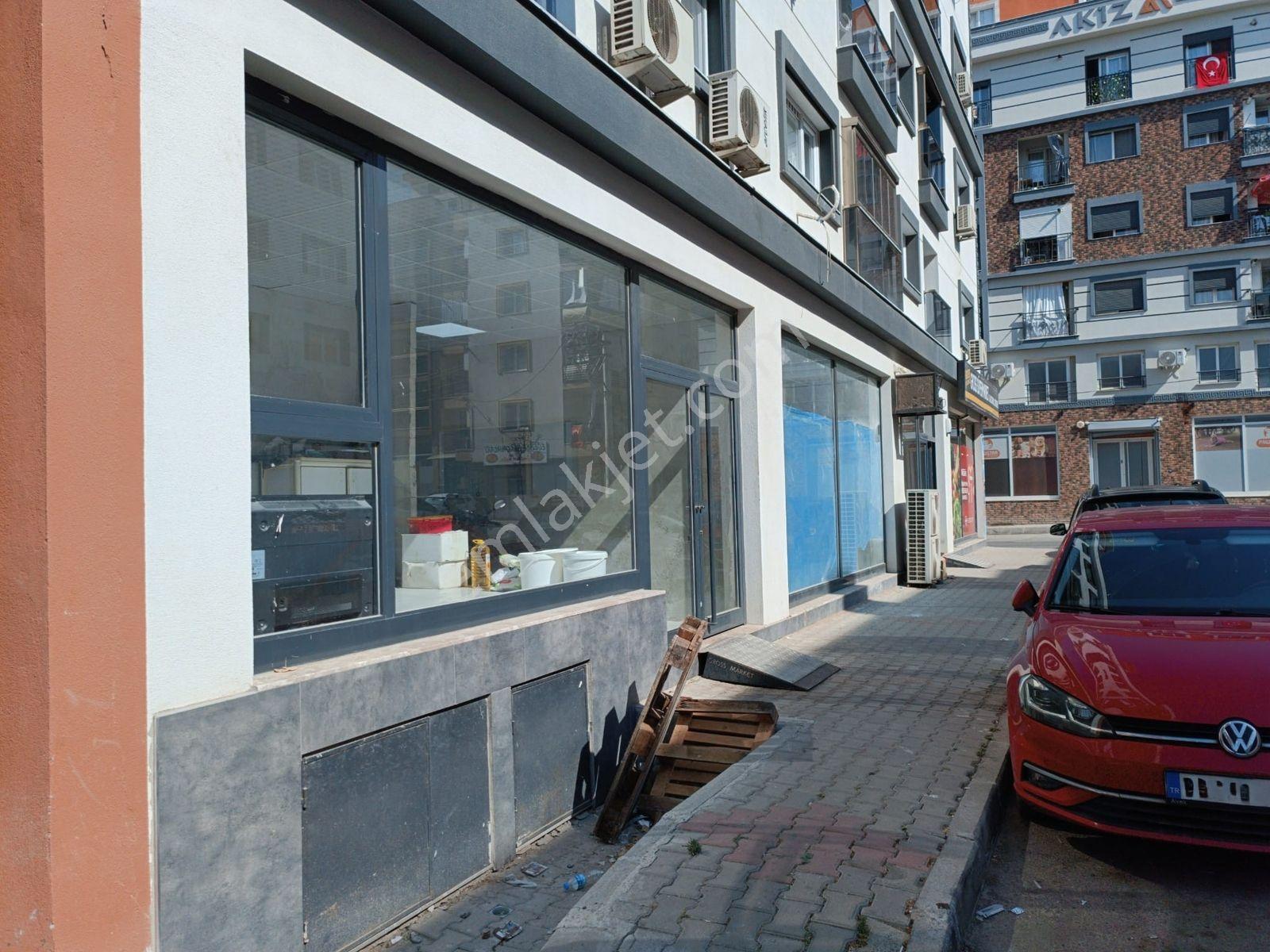 Karşıyaka İmbatlı'da Geniş Dükkan Satılık - Görsel 2
