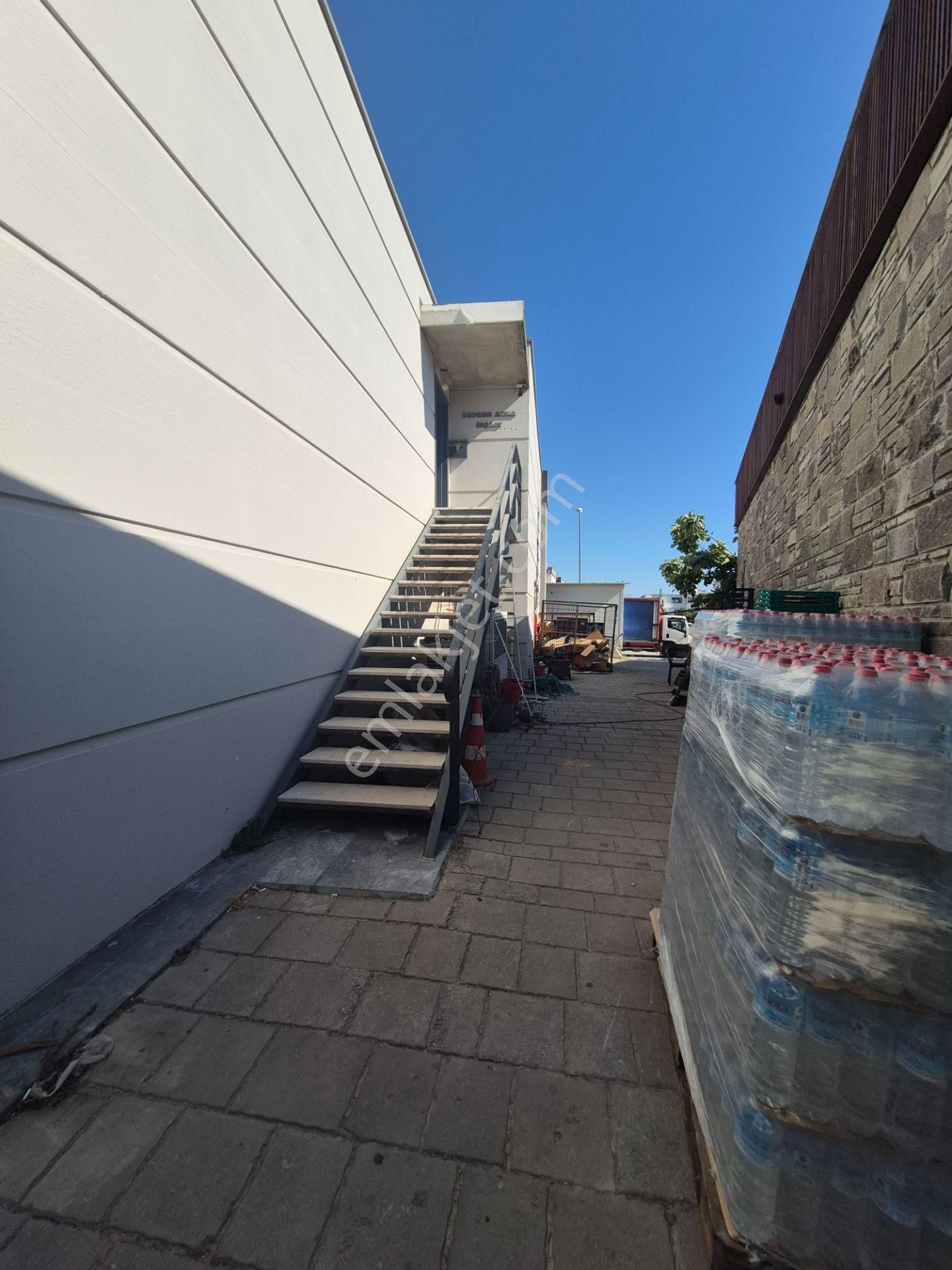 Bodrum Ortakent'te Merkezi Konumda Kiralık Ofis - Görsel 15