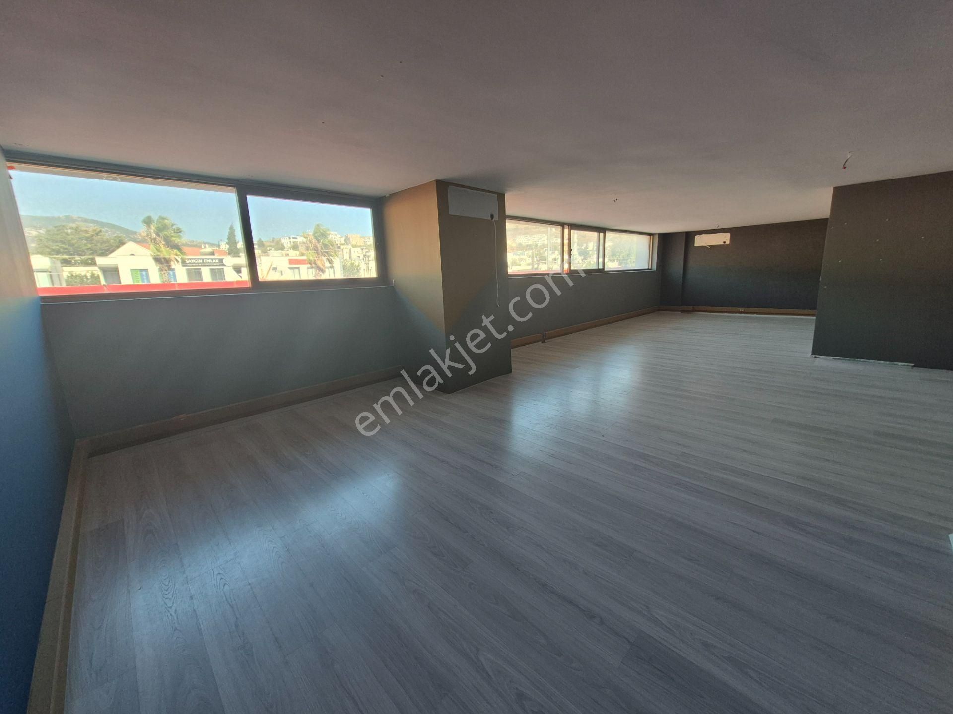 Bodrum Ortakent'te Merkezi Konumda Kiralık Ofis - Görsel 4