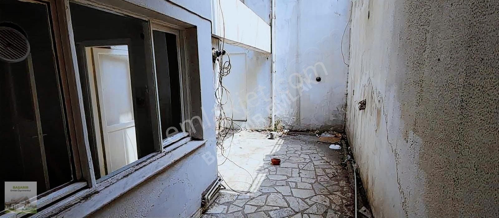 Metin Oktay Mah.aile Apt.özenle İmal Ettirilmiş,sağlam Bina