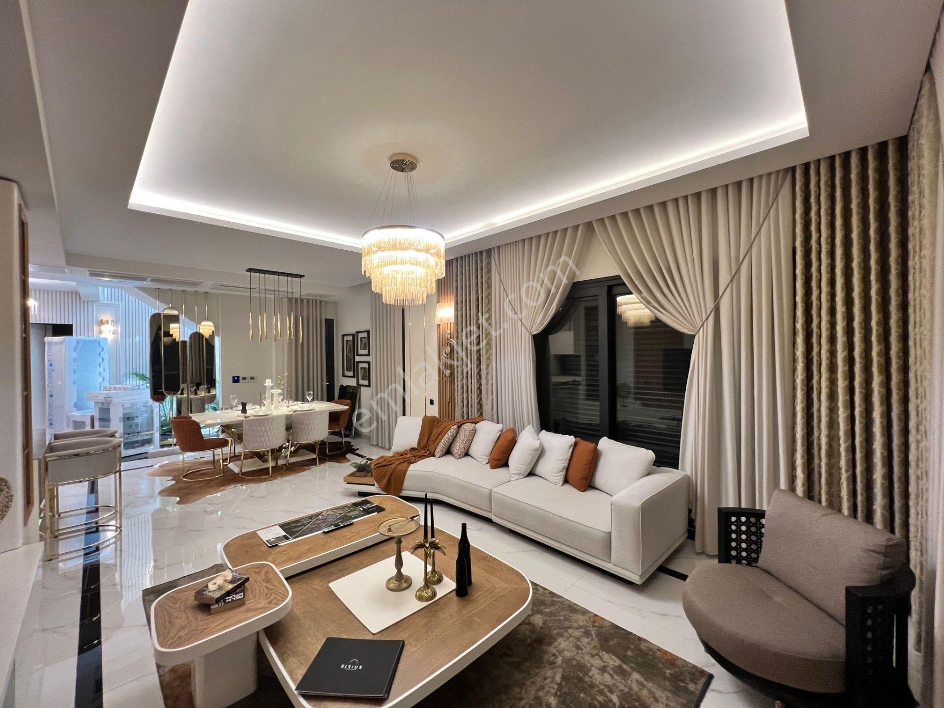 Kuşadası Soğucak'ta Deniz Manzaralı 4+1 Villa - Görsel 10