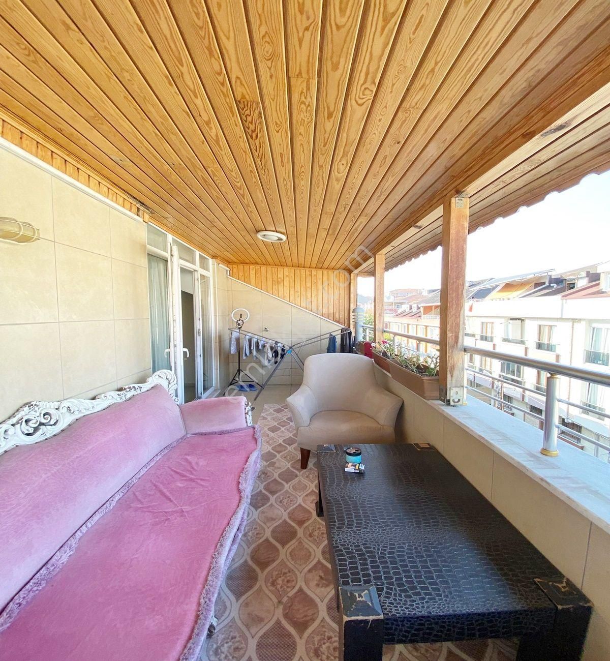 Avcılar Cihangirde 3+2 11 Yıllık Satılık Dublex - Görsel 8