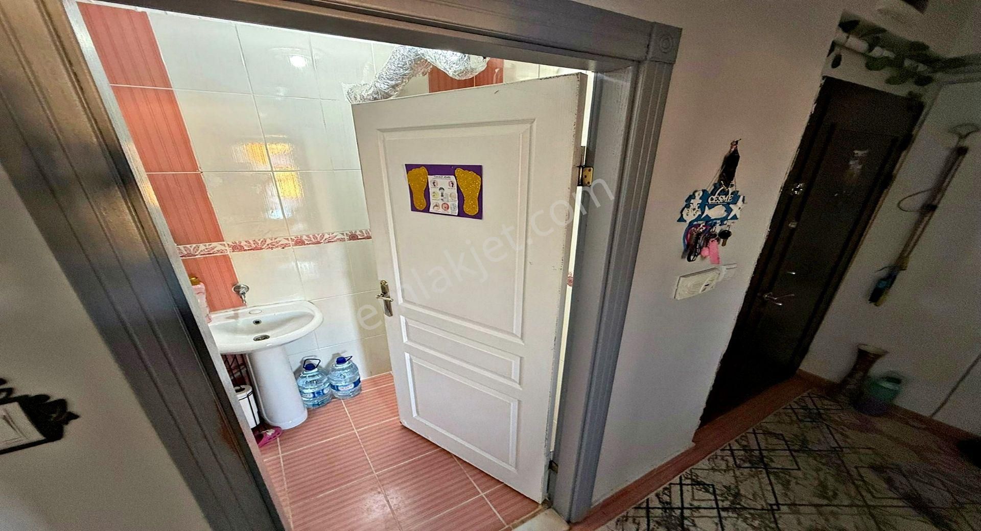 Yayla Ovacık Mevkii Tuğba Camii Yakını Ara Kat Ferah Genç Binada - Görsel 35